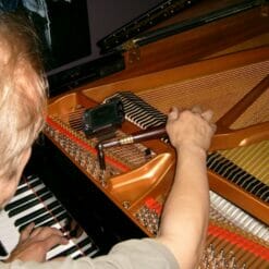 Piano Tuning Laval